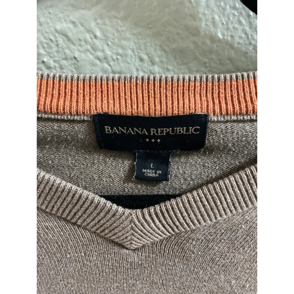 Banana Republic Mens V-Neck Sweater Brown Orange Stripe 100% Cotton Large L